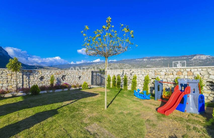 2+1 Isolerad Villa Med Utrustad Inredning På 1876 M² Mark I Kas Kalkan 21