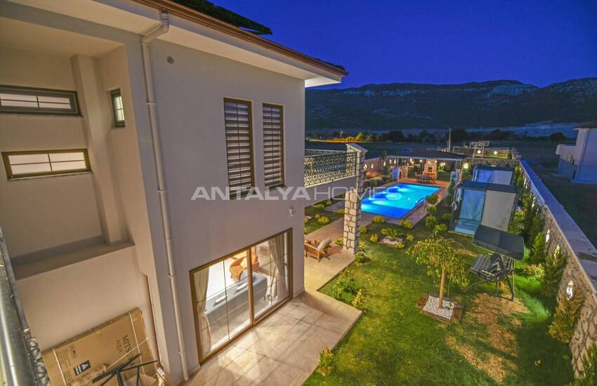 2+1 Isolerad Villa Med Utrustad Inredning På 1876 M² Mark I Kas Kalkan 12