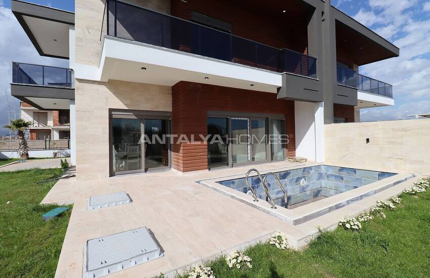 Stylish Twin Villas with Private Pool in Altinkale, Dösemealti