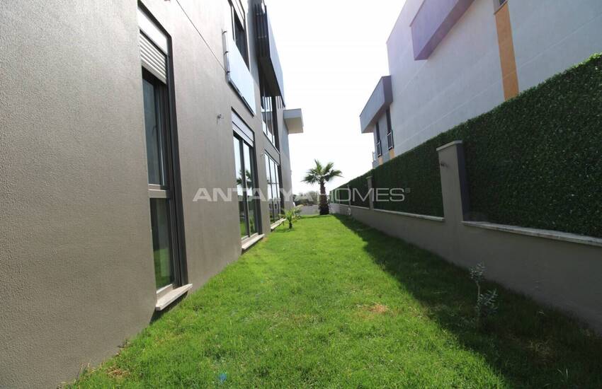 Aksu Kemerağzı'nda Deniz Manzaralı Lüks Müstakil Villa 4