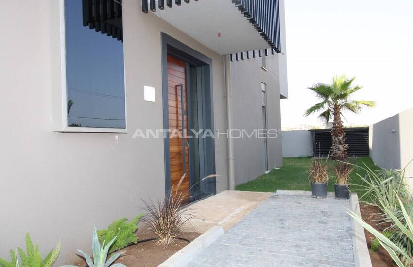 Aksu Kemerağzı'nda Deniz Manzaralı Lüks Müstakil Villa 5