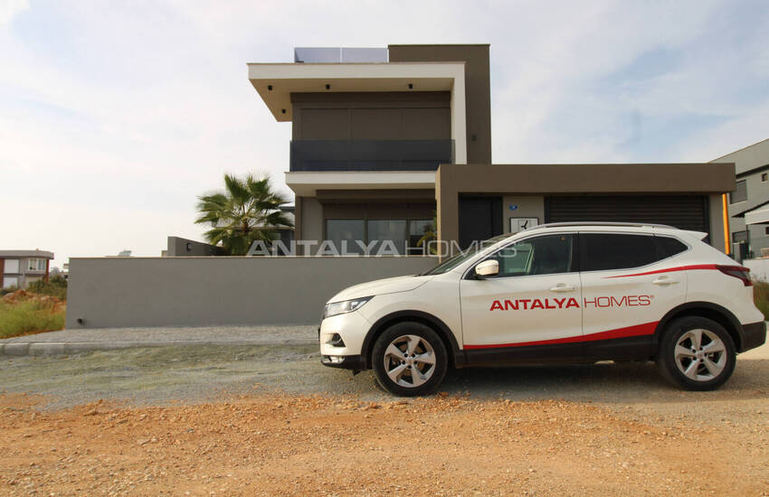 Aksu Kemerağzı'nda Deniz Manzaralı Lüks Müstakil Villa 1