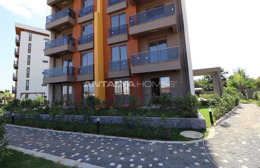 Kepez Göksu'da Modern Mimarili Projede Satılık 1+1 Daireler 3