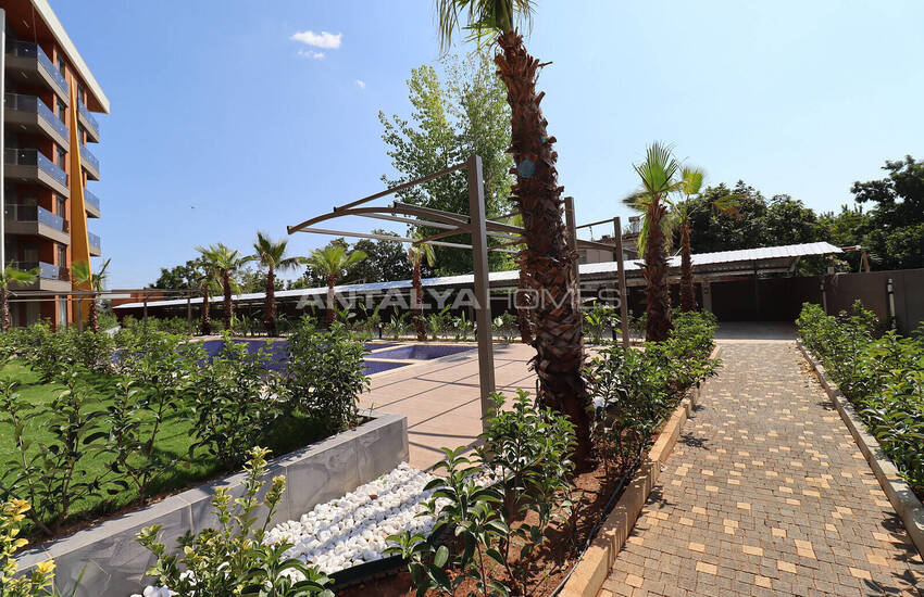 Kepez Göksu'da Modern Mimarili Projede Satılık 1+1 Daireler 12