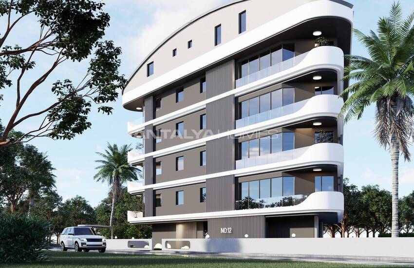 Konyaaltı Hurma'da Havuzlu Binada Yerden Isıtmalı Daireler 3