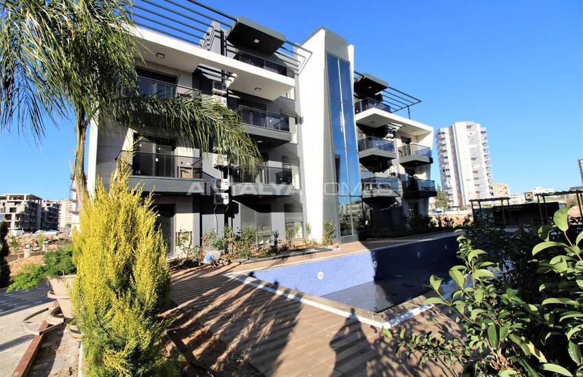 Appartements Vue Piscine Dans Un Lotissement À Antalya Aksu