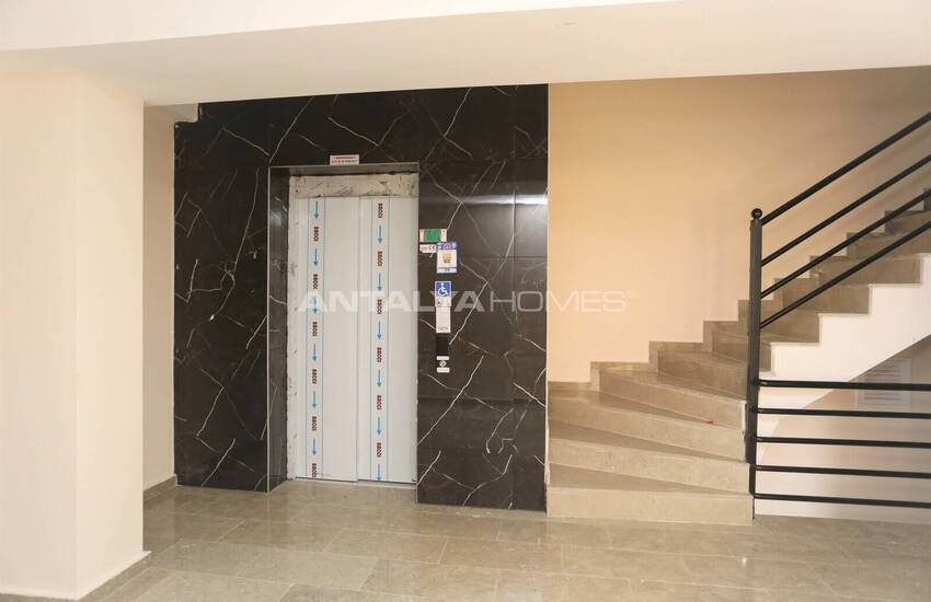 آپارتمان 2 خوابه آماده تحویل در یک مجتمع در کپز 4