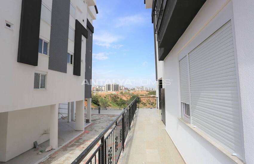 آپارتمان 2 خوابه آماده تحویل در یک مجتمع در کپز 1