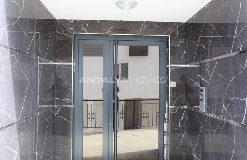 آپارتمان 2 خوابه آماده تحویل در یک مجتمع در کپز 3