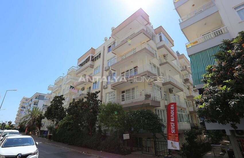 Appartement Met Zeezicht Op Centrale Locatie In Antalya 4
