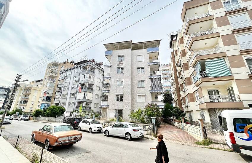 Muratpaşa'da Şehir Merkezinde Taşınmaya Hazır 3+1 Daire 2