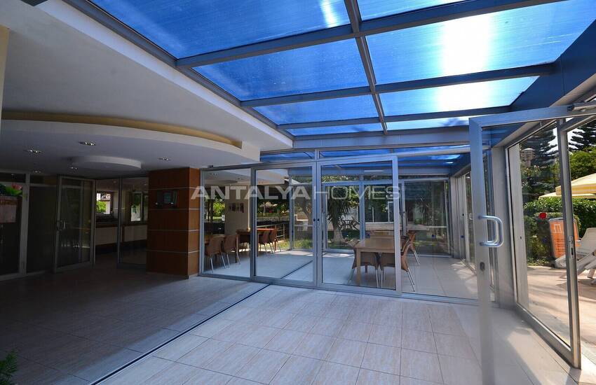 شقة مفروشة مطلة على البحر والمدينة في الانيا 12