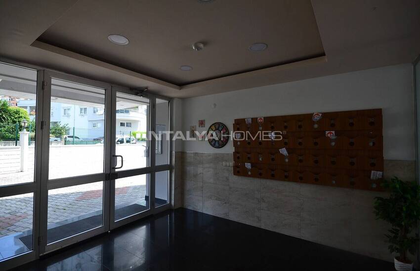 شقة مفروشة مطلة على البحر والمدينة في الانيا 6