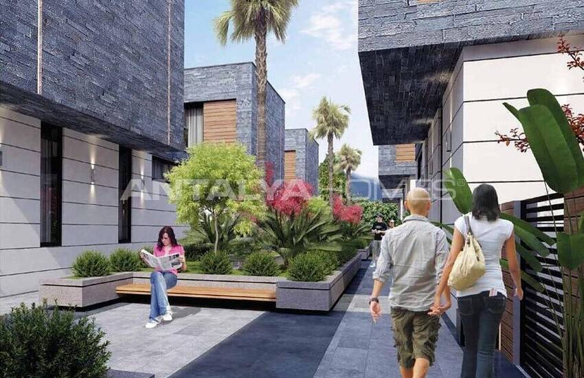 Hus Med Vinterträdgård Och Öppen Parkering I Antalya Altinkale 4