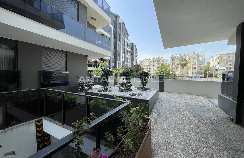 Lägenhet Med Stilfull Design I Ett Elitkomplex I Muratpasa 17