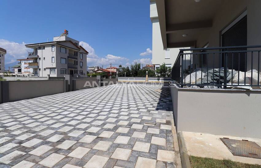 Stylish Apartments with Dressing Rooms in Antalya 4