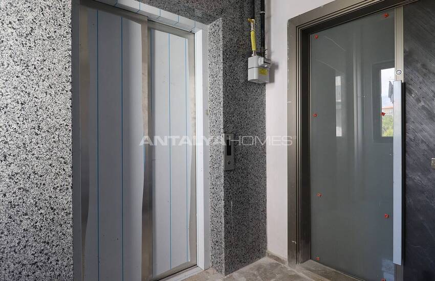 Stylish Apartments with Dressing Rooms in Antalya 7