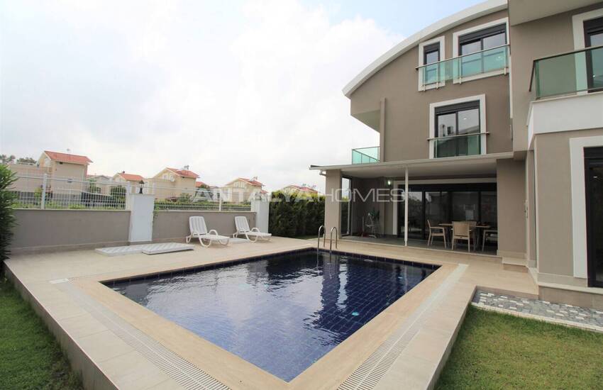 Luxe Triplex Huis Met Prive Zwembad In Kadriye Antalya 8