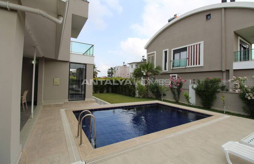 Luxe Triplex Huis Met Prive Zwembad In Kadriye Antalya 10