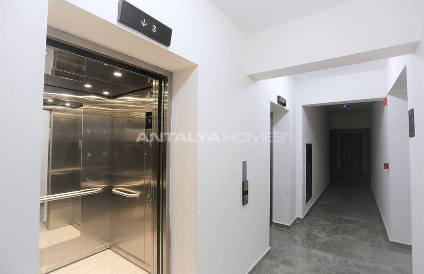 ملک در یک مجتمع با امکانات غنی در آنتالیا، کپز 4