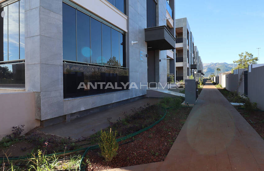 آپارتمان های شیک بزرگ در مجتمعی با آسانسور در آنتالیا 9