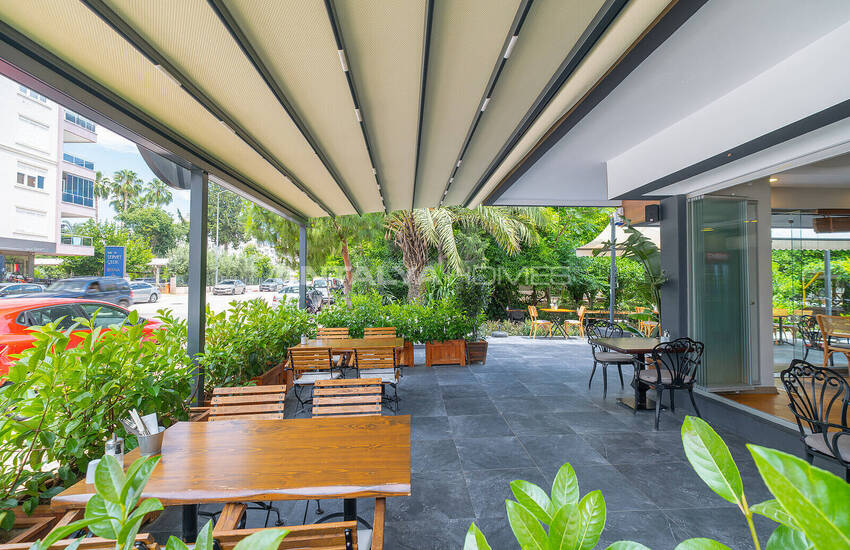 Winkel Met Potentieel Hoog Inkomen In Muratpasa Antalya 18