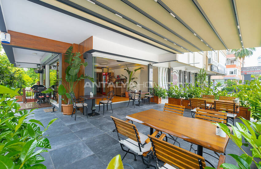 Winkel Met Potentieel Hoog Inkomen In Muratpasa Antalya 7