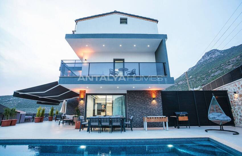 Stijlvolle Villa Met Ononderbroken Zeezicht In Kalkan 2