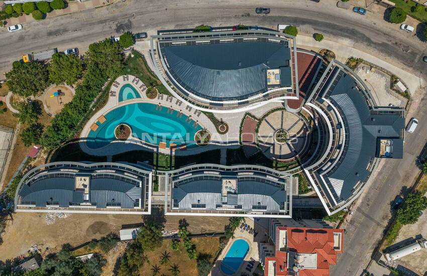 Alanya Oba'da Şehir ve Deniz Manzaralı Satılık Daireler 4