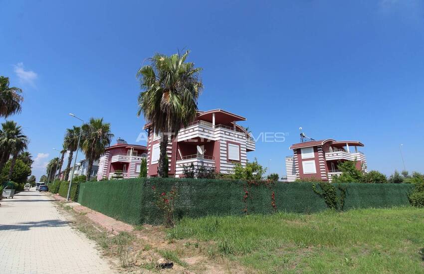 Triplex-villa In Kadriye In Der Nähe Von Golfplätzen In Kadriye 1