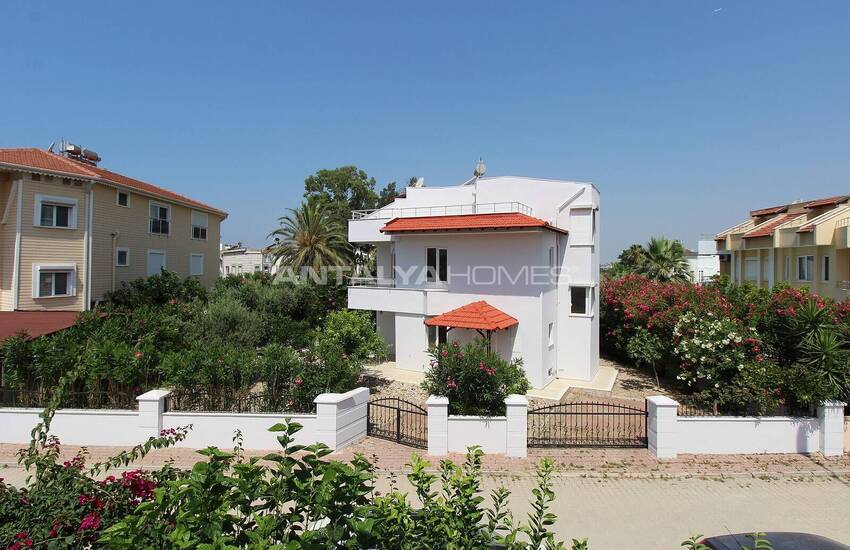 Villa Meublée En Triplex Près Des Terrains De Golf À Kadriye 9