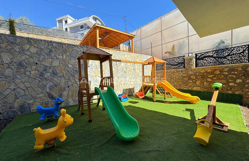 Apartments in a Complex Intertwined Nature in Alanya 4