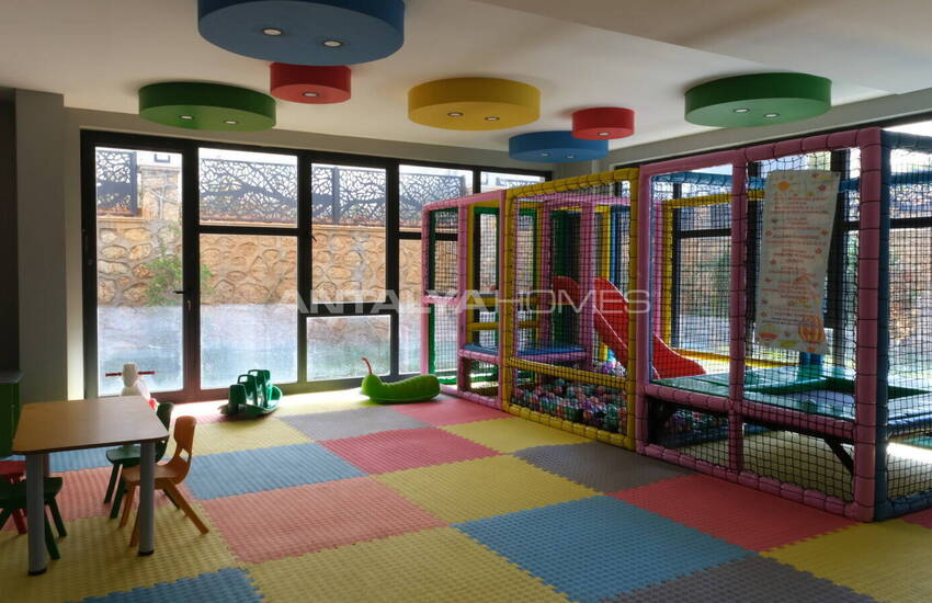 Apartments in a Complex Intertwined Nature in Alanya 9