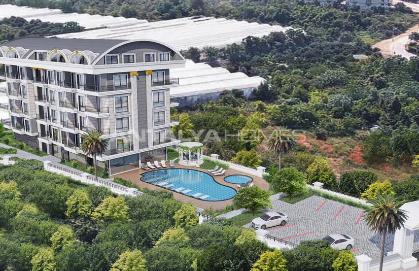 Apartments in a Complex Intertwined Nature in Alanya