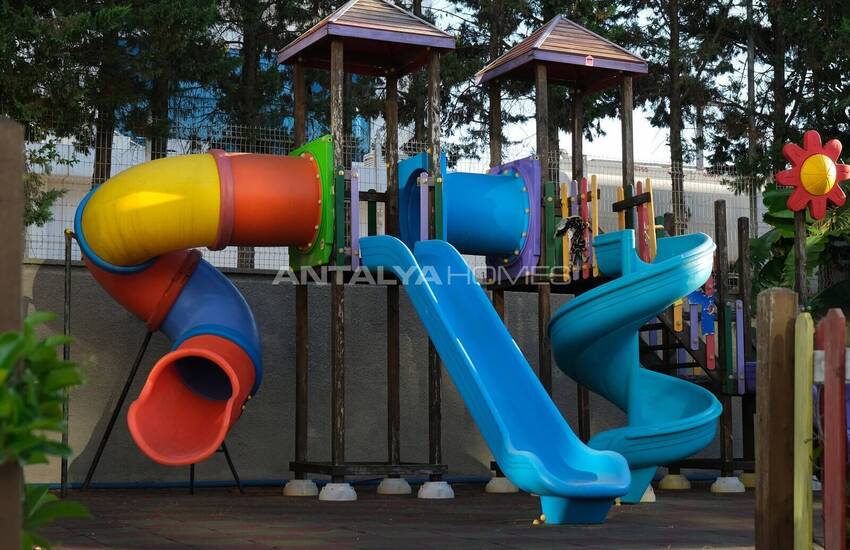 Kundu'da Zengin Site Olanaklarına Sahip Daireler 14