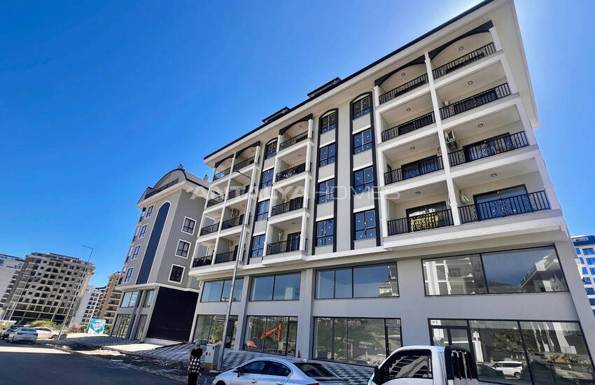 Alanya Mahmutlar'da Deniz Manzaralı Şık Tasarımlı Daireler 1