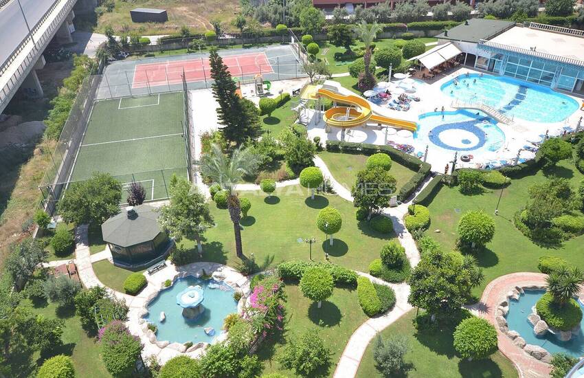 Alanya'da Sosyal Aktiviteler Sunan Havuzlu Sitede Satılık Daire 14