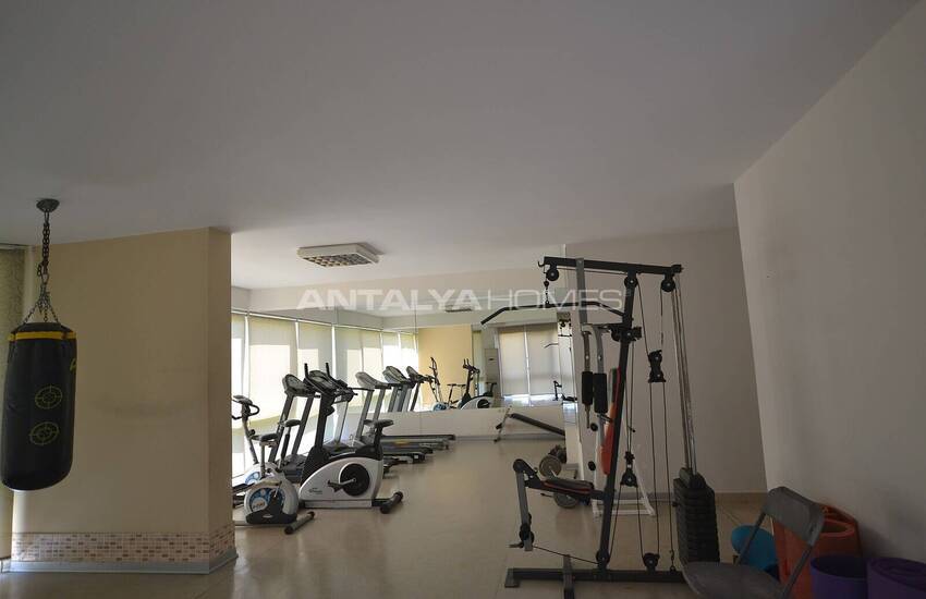 Alanya'da Sosyal Aktiviteler Sunan Havuzlu Sitede Satılık Daire 29