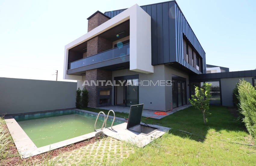 Semi-detached Villas with Private Pool in Antalya Dosemealti