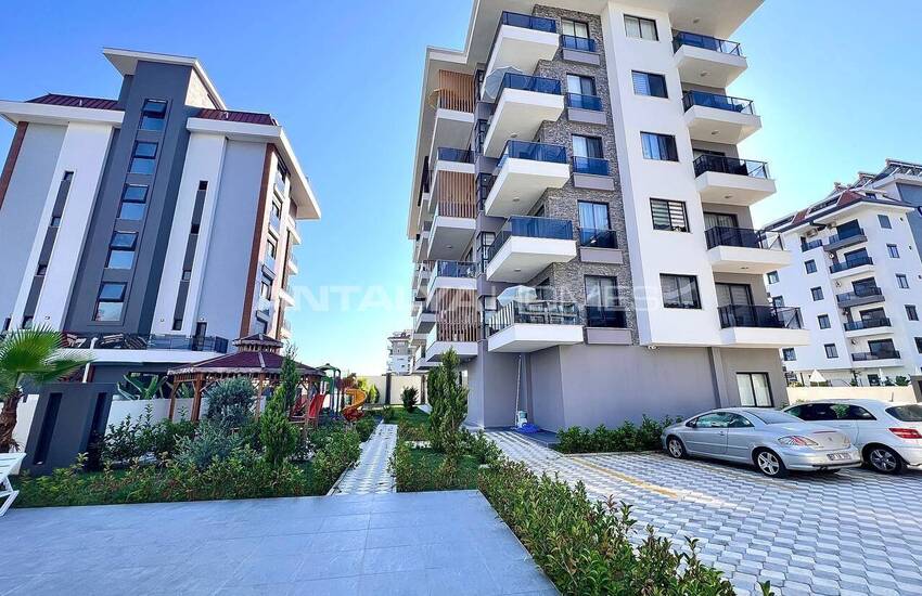 آپارتمان های آماده برای سکونت در نزدیکی دریا در آلانیا، کستل 8