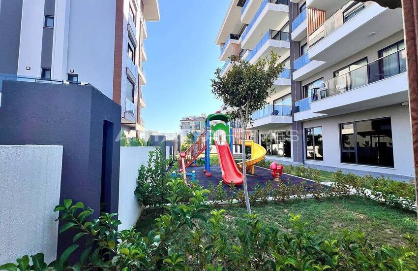 آپارتمان های آماده برای سکونت در نزدیکی دریا در آلانیا، کستل 14