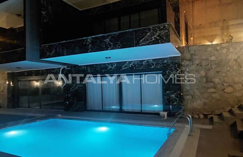 Alanya Tepe'de Kaliteli Yaşam Sunan Satılık Villalar 5