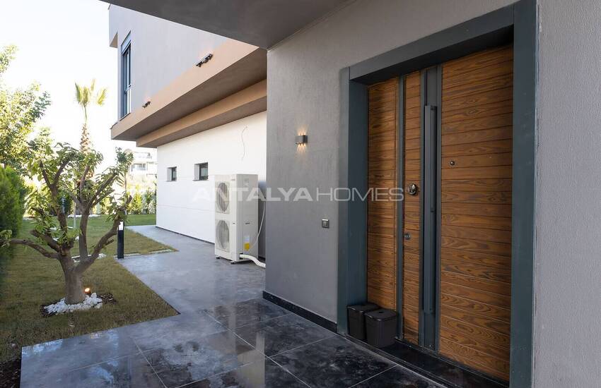 ویلای مستقل با استخر اختصاصی در آنتالیا دوشمالتی 10