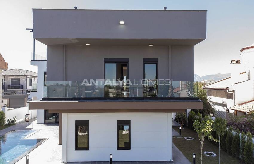 ویلای مستقل با استخر اختصاصی در آنتالیا دوشمالتی 3