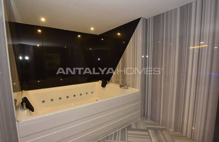 آپارتمان با دید دریا در مجتمعی در محمودلار آلانیا 19