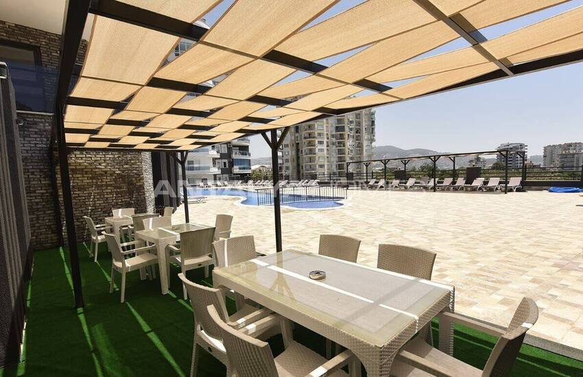 آپارتمان با دید دریا در مجتمعی در محمودلار آلانیا 21