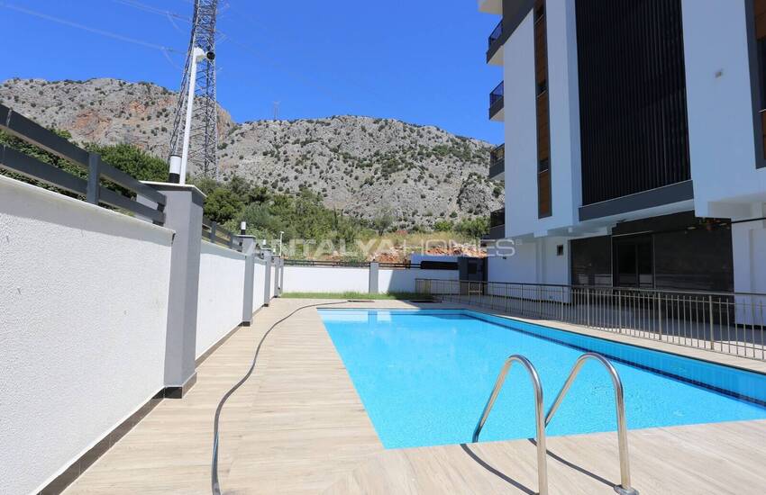 Appartement Avec Piscine Et Parking À Antalya 2