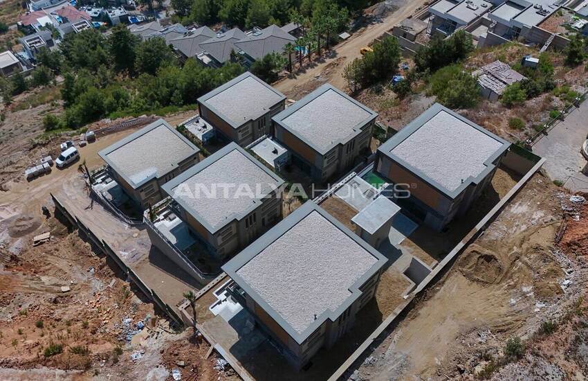 Дома с частными бассейнами и садами в Алании 5