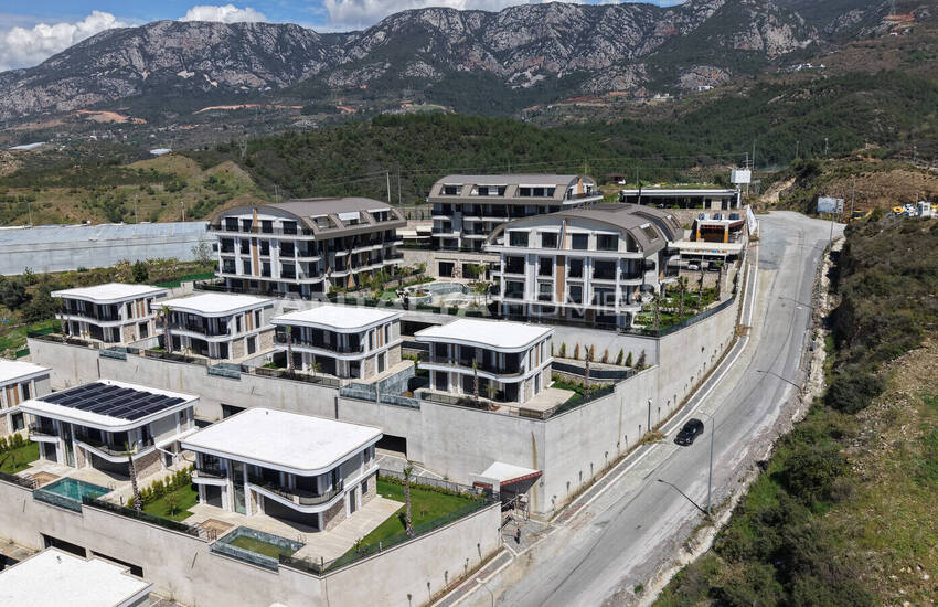 Alanya Kargıcak'ta Deniz ve Dağ Manzaralı Sitede Şık Daireler 5
