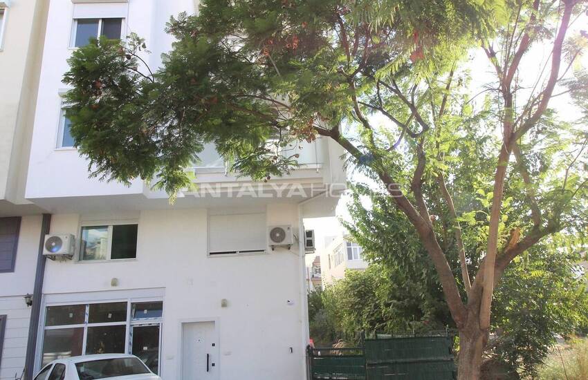 Centrally Located Building in Belek with a Store and 4 Flats 4